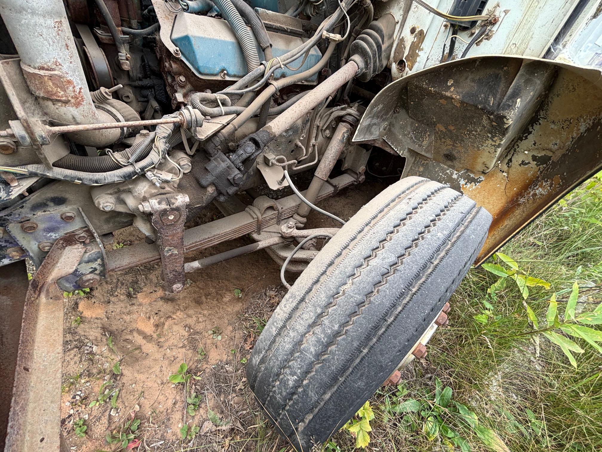 1997 INTERNATIONAL 4700 - Image 29